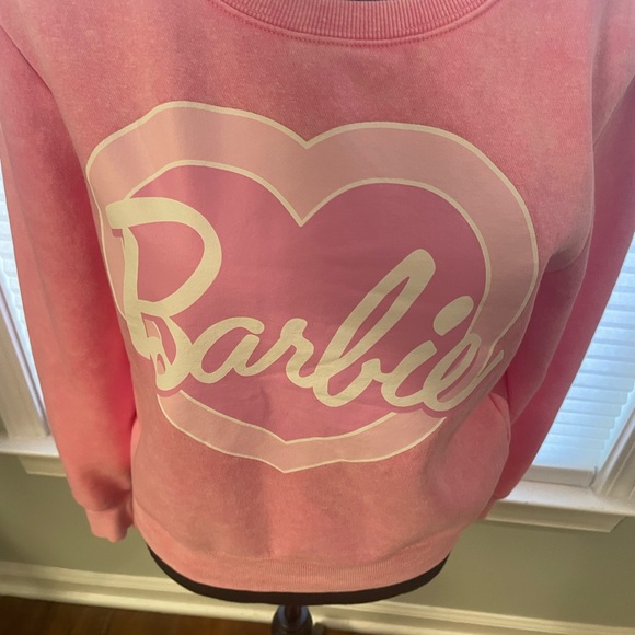 BARBIE Oversized Crewneck Sweatshirt Size Medium NEW - Picture 7 of 10